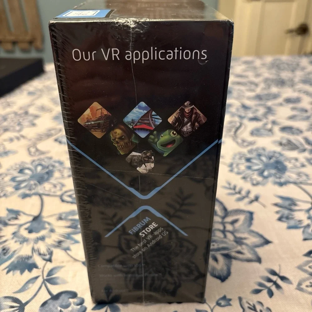 Smartphone VR Headset Black and Blue Immersive Experience